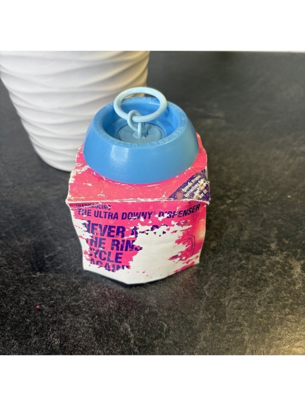 Vintage Downy Enhanced Laundry Ball Fabric Softener Dispenser Reusable‎